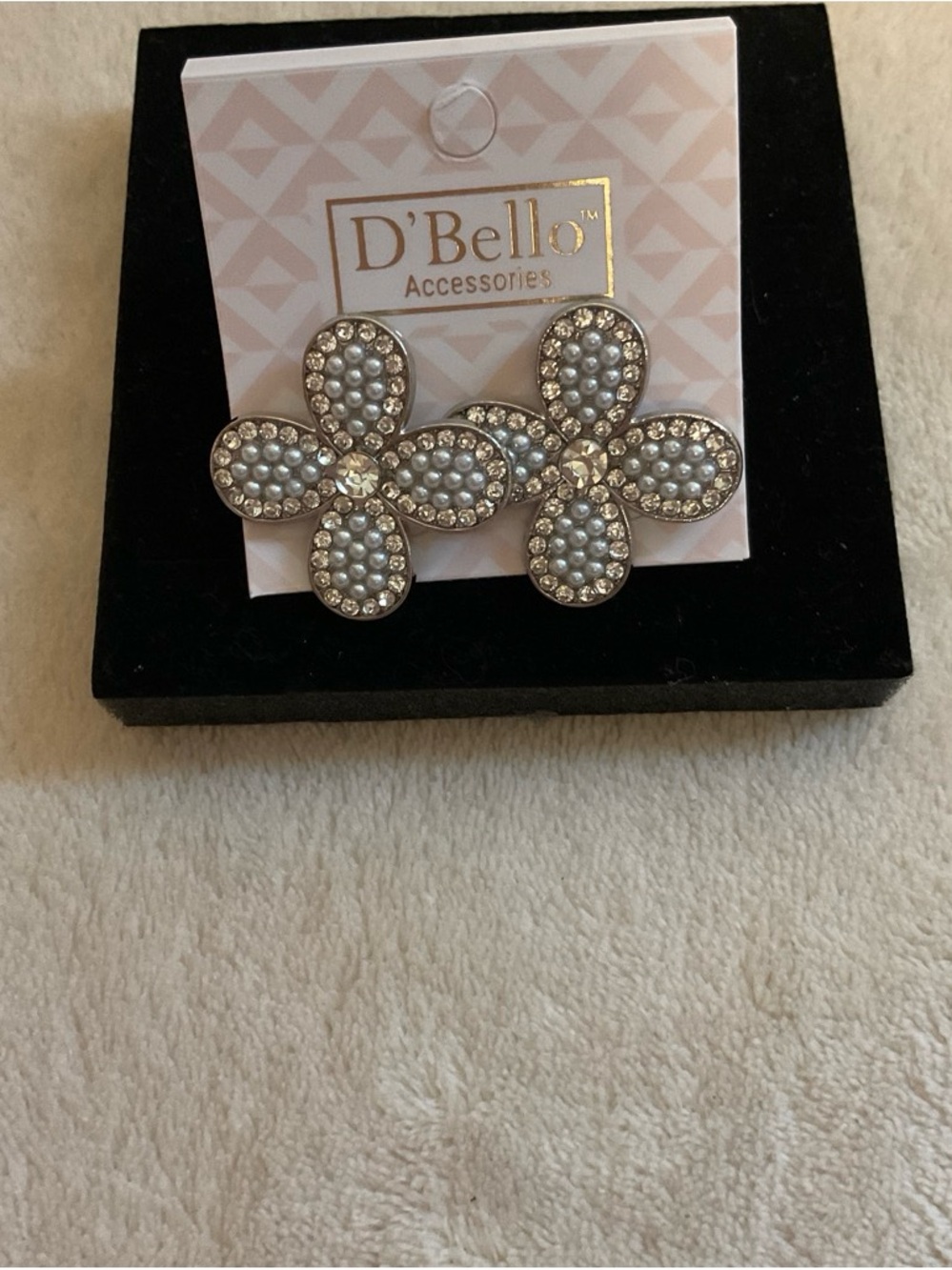 D'Bello Silver Pearl Flower Stud Earrings — Sparkling Petal Design